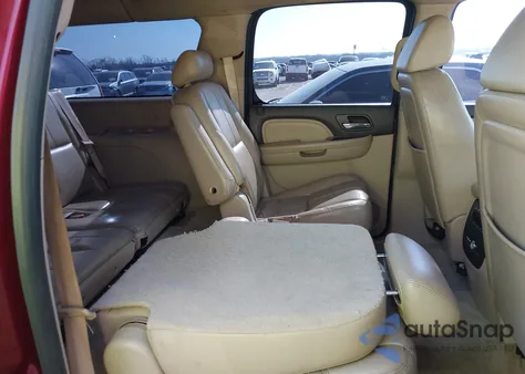 2008 GMC Yukon Xl 1500 Denali z USA, uszkodzony, nr VIN 1GKFK66878J232108